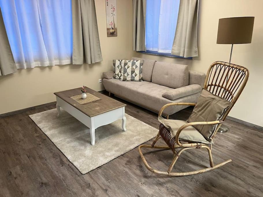 Gemuetliche Wohnung In Velden! Velden am Wörthersee Zewnętrze zdjęcie